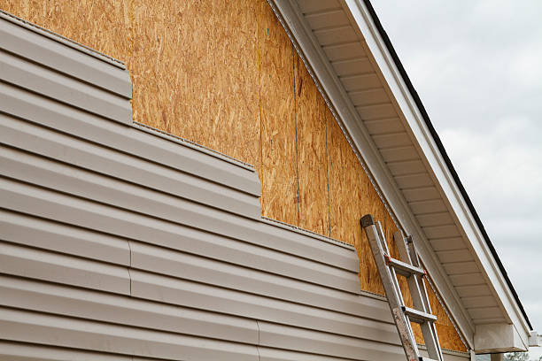 24/7 Emergency Siding Replacement experts in Derry, PA